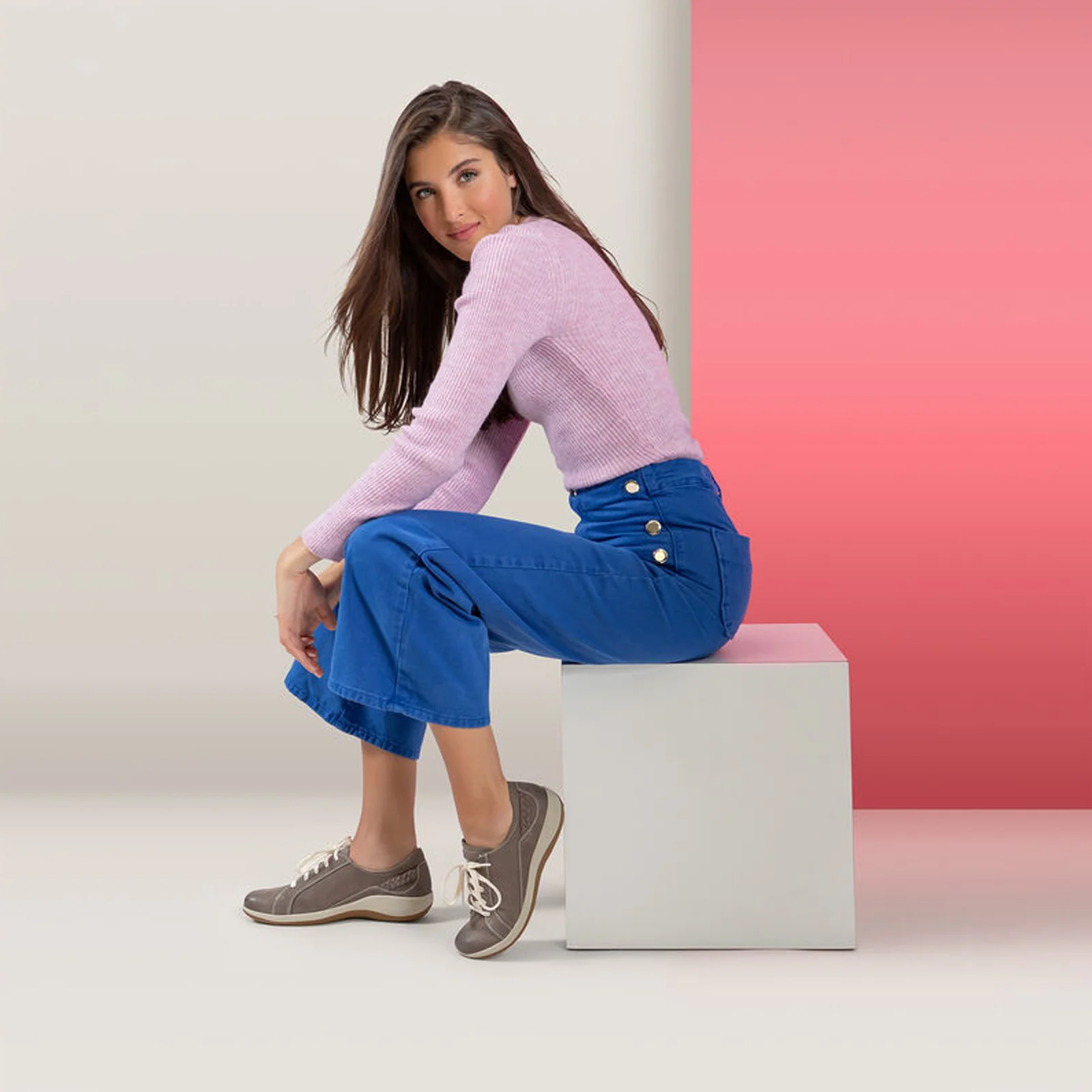 Aetrex Dana Sneaker (Women) - Warm Grey - Image 7